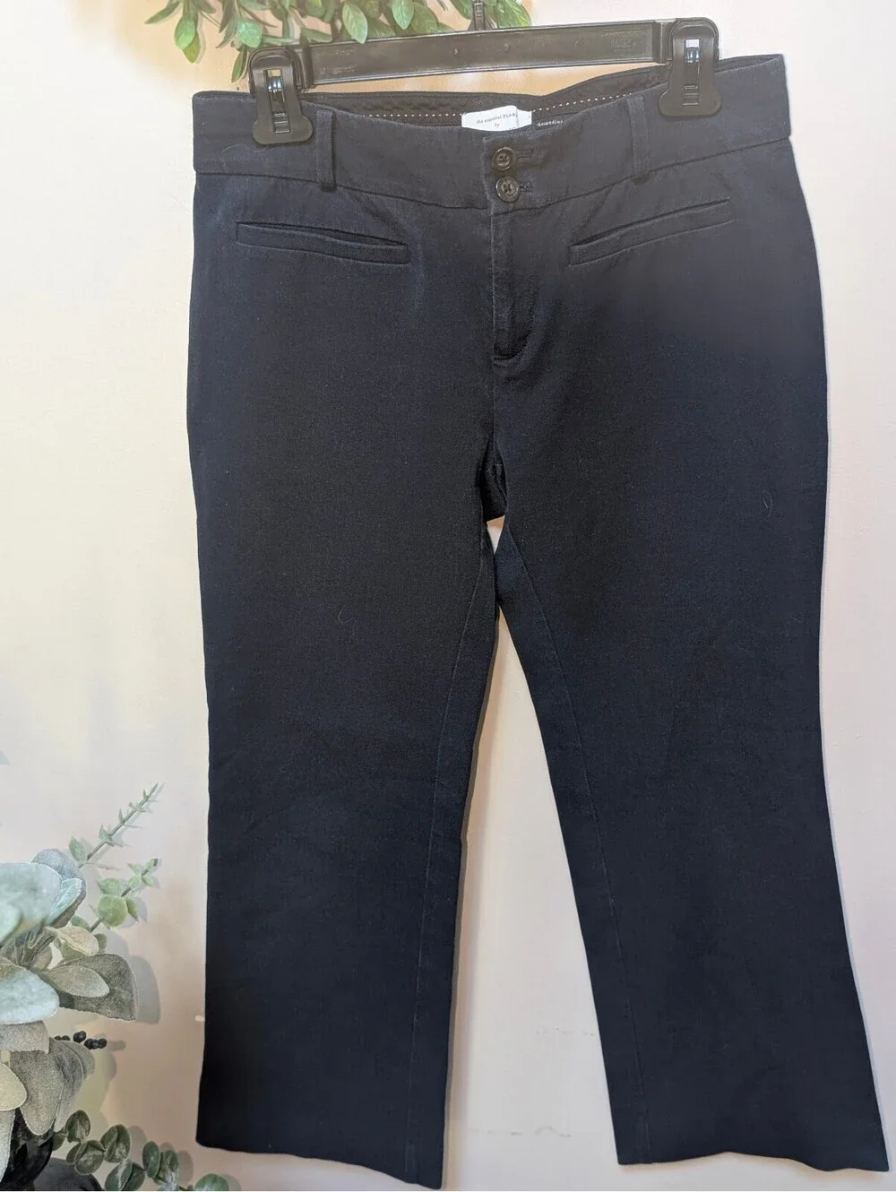 Anthropologie The Essential Flare Black Dress Pants Size 8 US